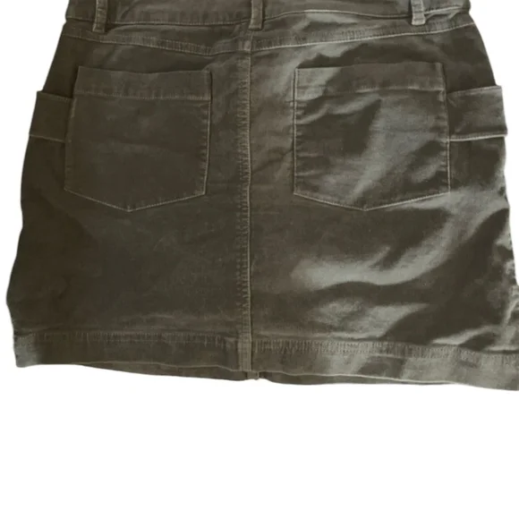 Copper key Army Green Skirt - Picture 4 of 4